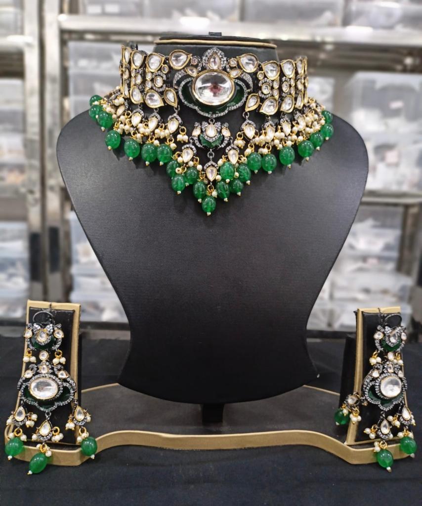 Seasworth Present Beautiful Necklace jewellery designs.